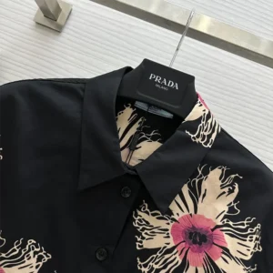 Prada Women Short-sleeved Printed Poplin Shirt P425H146TF0014SOOO