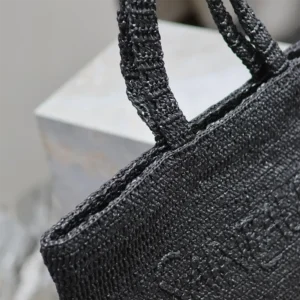 Saint Laurent YSL Unisex Saint Laurent YSL Women Saint Laurent Tote in Raffia 756269GAAEI1000