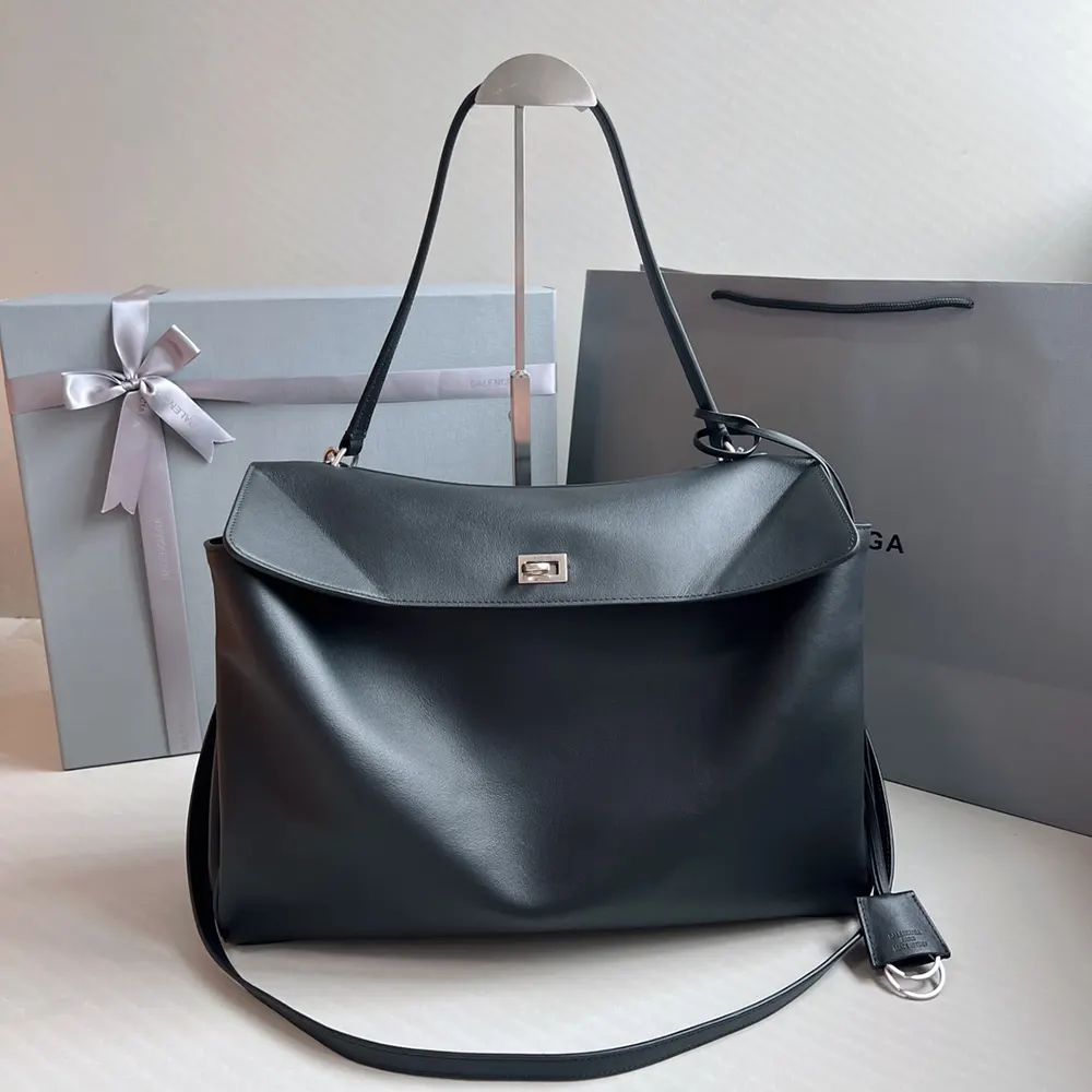 Balenciaga Women Rodeo Medium Handbag in Black Smooth Calfskin-Silver 2 Balenciaga Women Rodeo Medium Handbag in Black Smooth Calfskin-Silver