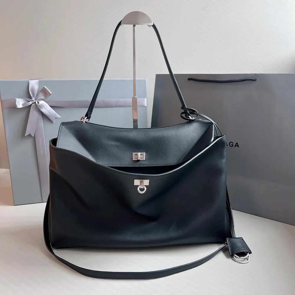 Balenciaga Women Rodeo Medium Handbag in Black Smooth Calfskin-Silver 3 Balenciaga Women Rodeo Medium Handbag in Black Smooth Calfskin-Silver