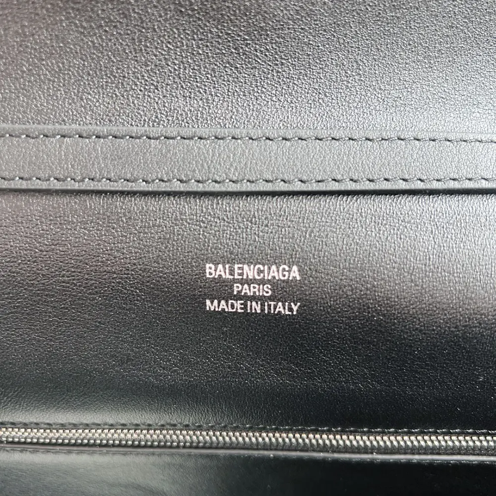 Balenciaga Women Rodeo Medium Handbag in Black Smooth Calfskin-Silver 9 Balenciaga Women Rodeo Medium Handbag in Black Smooth Calfskin-Silver