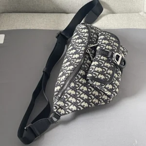 Dior Men Dior 8 Belt Bag Beige and Black Dior Oblique Jacquard