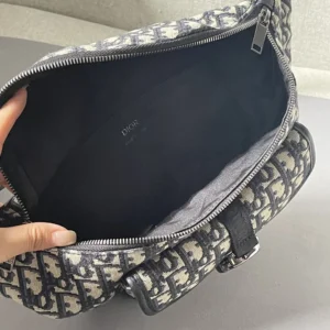Dior Men Dior 8 Belt Bag Beige and Black Dior Oblique Jacquard