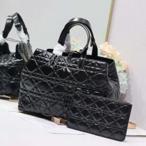 Dior Women Large Dior Toujours Bag Black Macrocannage Crinkled Calfskin