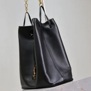 Saint Laurent YSL Women Paris Vii Pochon in Lambskin