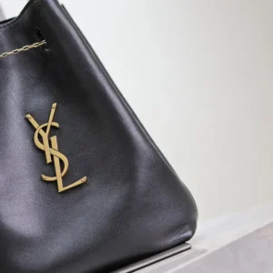 Saint Laurent YSL Women Pochon in Lambskin 8010701EL0W1000