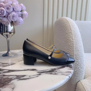 Jimmy Choo Women Elisa 45 Black Nappa and Patent Leather Pumps