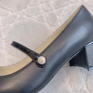 Jimmy Choo Women Elisa 45 Black Nappa and Patent Leather Pumps