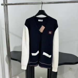 Miu Miu Women Wool and Cashmere Cardigan MMF933