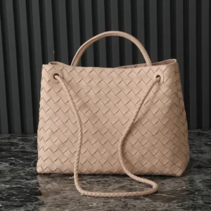 Bottega Veneta Women Medium Andiamo in Supple Intrecciato Leather-Pink
