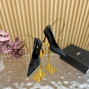 Saint Laurent YSL Women Regine Pumps in Satin Crepe 8060219QAB11000