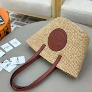Chloe Women Large Horse Medal basket bag in Natural Fibers-Brown