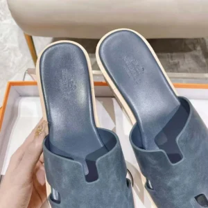 Hermes Women Eze 30 Sandal-Navy H232150ZQ8