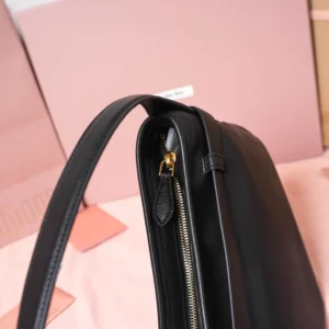 Miu Miu Women Aventure Nappa Leather Bag-Black 5BC182