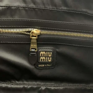 Miu Miu Women Beau Leather Top-handle Bag-Black 5BB172