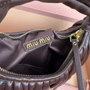 Miu Miu Women Wander Matelassé Nappa Leather Hobo Bag-Chocolate