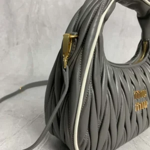 Miu Miu Women Wander matelassé nappa leather bag-Gray/White