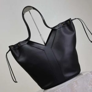 Saint Laurent YSL Women Y Large Hobo in Leather-Black