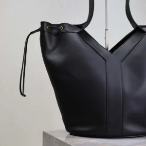 Saint Laurent YSL Women Y Large Hobo in Leather-Black