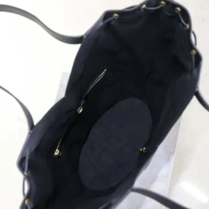 Saint Laurent YSL Women Y Large Hobo in Leather-Black