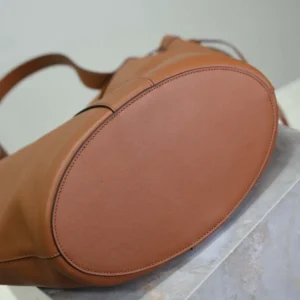 Saint Laurent YSL Women Y Large Hobo in Leather-Brown