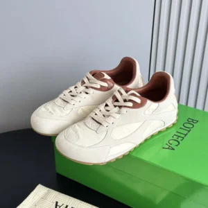 Bottega Veneta Unisex Orbit Flash Sneaker-Beige 838384V3M