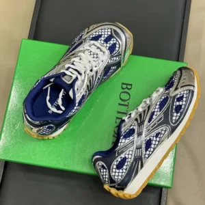Bottega Veneta Unisex Orbit Sneaker-Navy 755915V2X406151