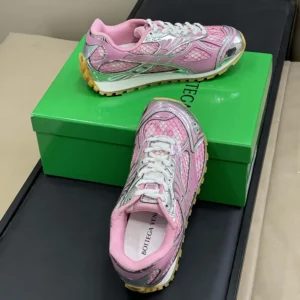 Bottega Veneta Unisex Orbit Sneaker-Pink 741357V2X406151
