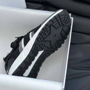 Dior Unisex Run'n'Dior Sneaker Black and White Technical Mesh KCK447TLK