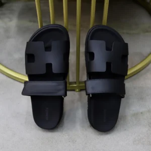 Hermes Unisex Chypre Sandal-Black H222100Zv02340