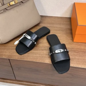 Hermes Unisex Giulia Sandal-Black H242099Z