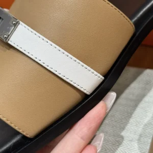 Hermes Unisex Giulia sandal-Sandy/White H231056Z