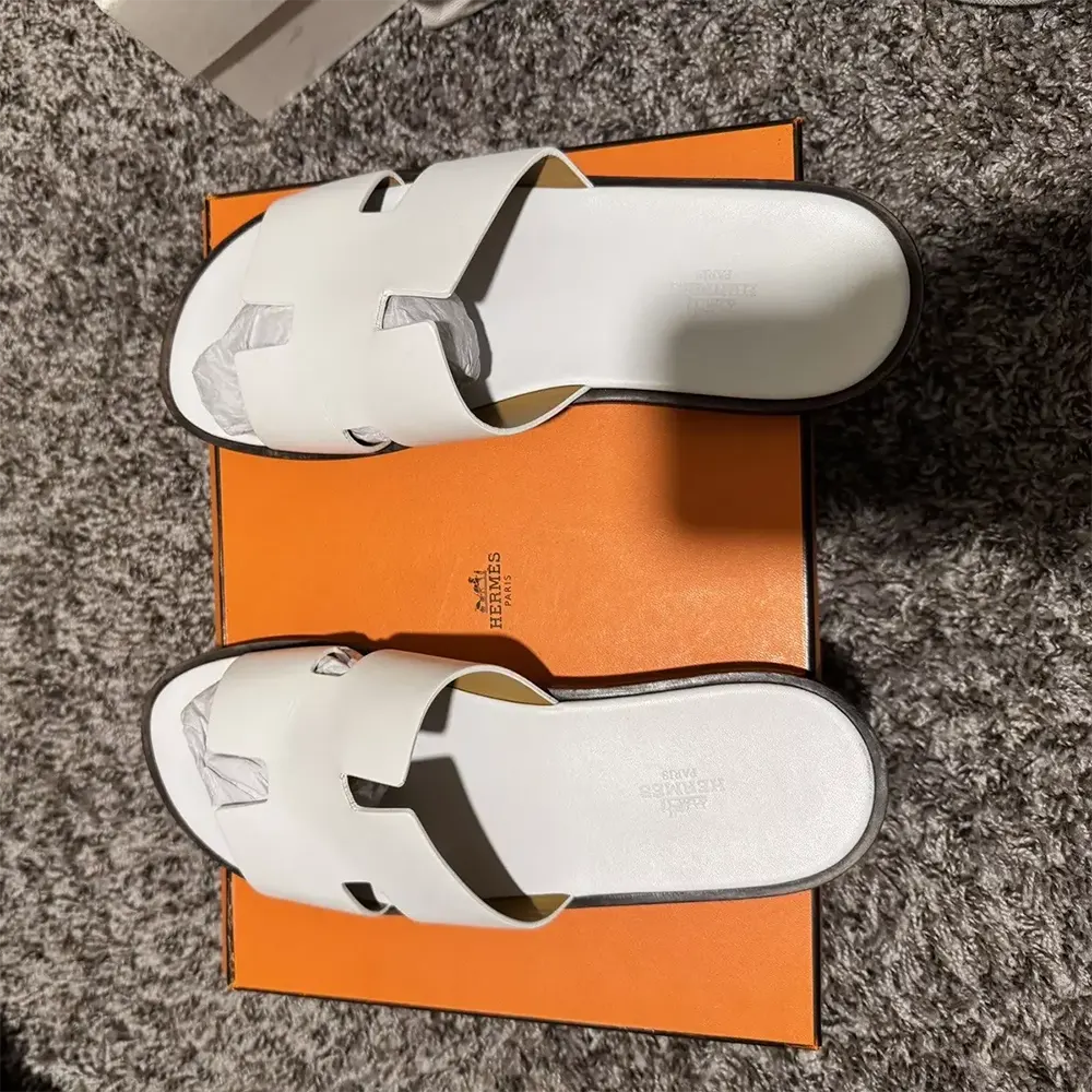 Hermes Unisex Izmir Sandal-White H041141ZH02390 4 Hermes Unisex Izmir Sandal-White H041141ZH02390