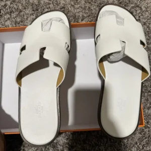 Hermes Unisex Izmir Sandal-White H041141ZH02390