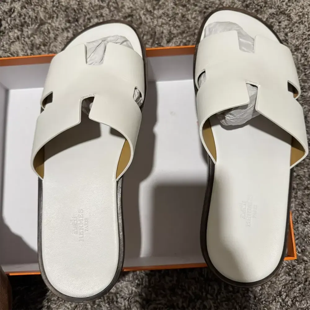 Hermes Unisex Izmir Sandal-White H041141ZH02390