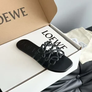 Loewe Women Petal Anagram Slide in Soft Calfskin-Black