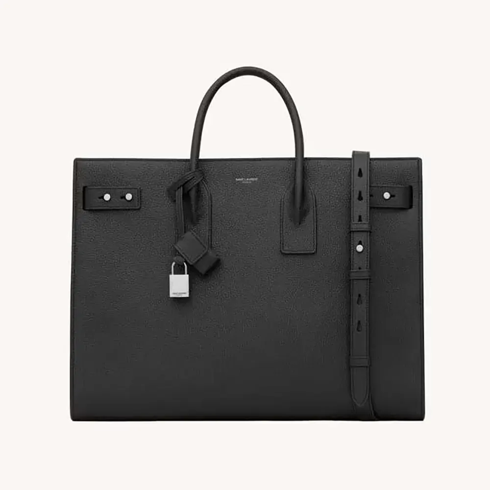 Black Bags vs Beige Bags: Which One Looks More Luxurious? Black Bags vs Beige Bags: Which One Looks More Luxurious?