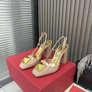 Valentino Women One Stud Patent Leather Slingback Pump 100mm-Sandy