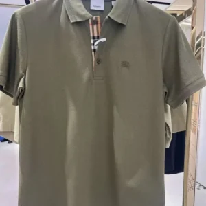 Burberry Men Cotton Polo Shirt with Equestrian Knight Design