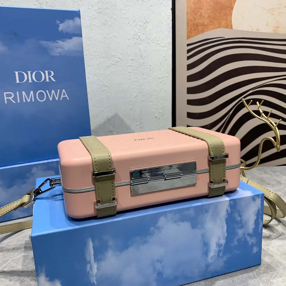 Rimowa Unisex Cross-Body Bag Aluminum and Grained Calfskin 26 Rimowa Unisex Cross-Body Bag Aluminum and Grained Calfskin