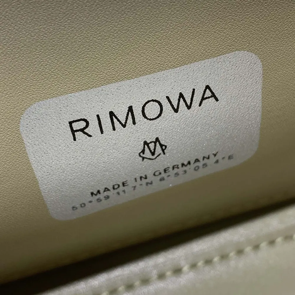 Rimowa Unisex Cross-Body Bag Aluminum and Grained Calfskin 35 Rimowa Unisex Cross-Body Bag Aluminum and Grained Calfskin