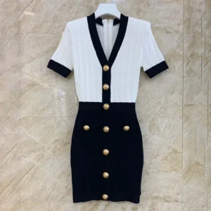 Balmain Women Two-Tone Cable-Knit Bodycon Dress FF1R6033KI50