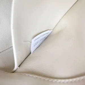 Bottega Veneta Women Knot Lock in Intrecciato Piccolo Leather-White