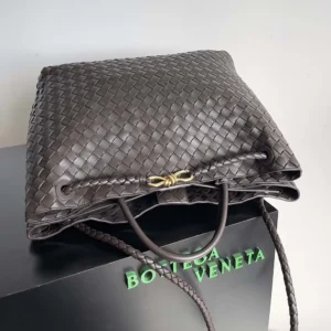 Bottega Veneta Women Large Andiamo in Lambskin Leather-Chocolate Brown