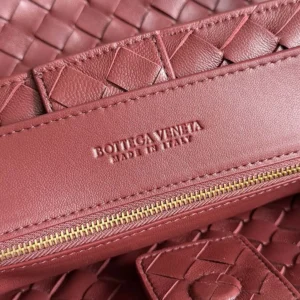 Bottega Veneta Women Large Andiamo in Lambskin Leather-Dark Red