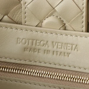 Bottega Veneta Women Medium Andiamo in Supple Intrecciato Leather-Beige