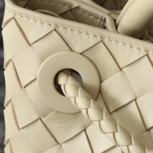Bottega Veneta Women Medium Andiamo in Supple Intrecciato Leather-Beige