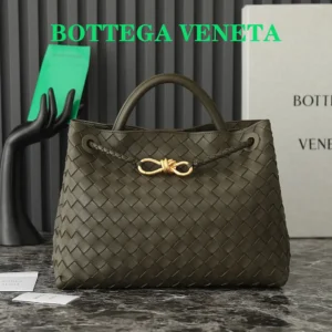 Bottega Veneta Women Medium Andiamo in Supple Intrecciato Leather-Dark Green