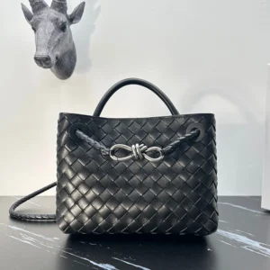 Bottega Veneta Women Small Andiamo Intrecciato Leather Top Handle Bag-Black/Silver