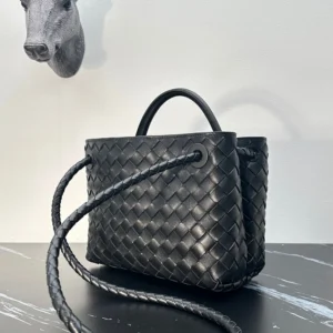 Bottega Veneta Women Small Andiamo Intrecciato Leather Top Handle Bag-Black/Silver